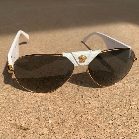 Versace Aviators w/ white leather bridge - Picture 4 of 7